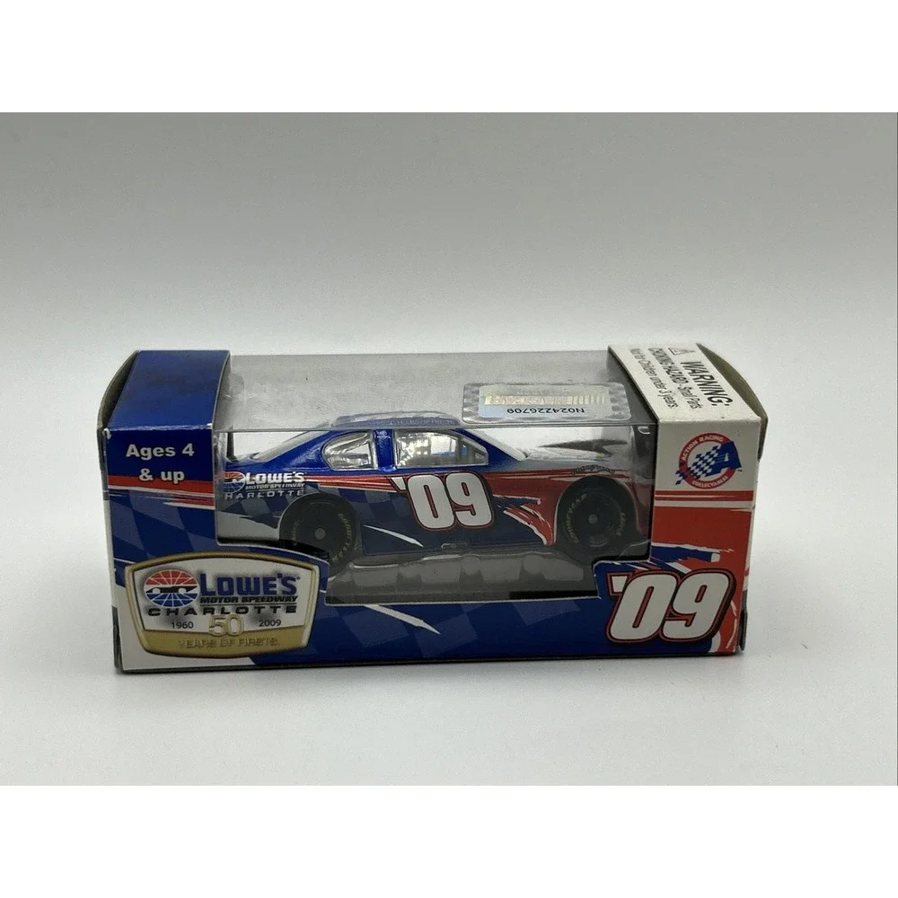 Motorsports Authentics Lowe's Motor Speedway Charlotte 2009 NASCAR‎